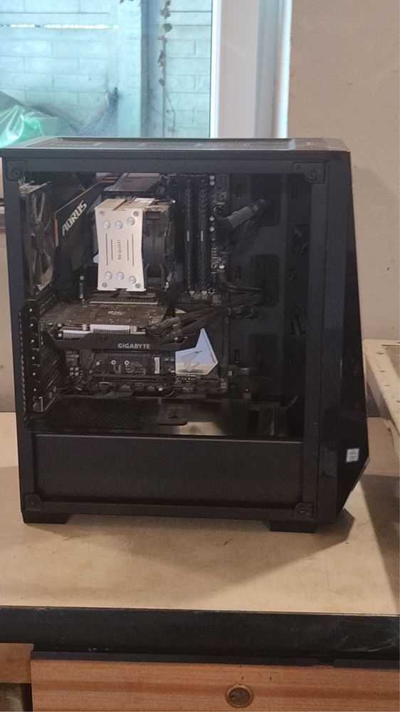 Komputer I5, RX 5600XT, BEQUIET