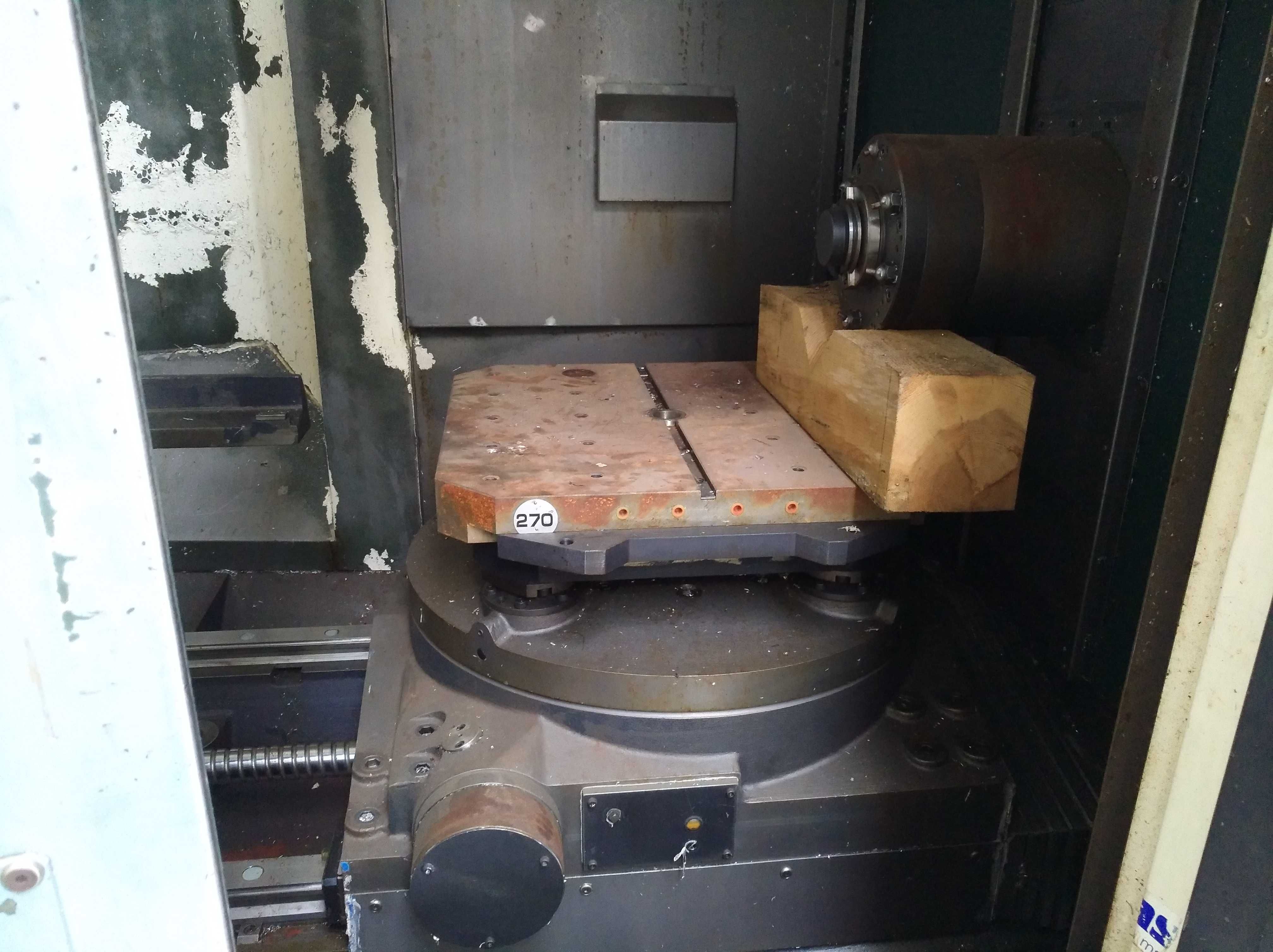 NIIGATA SPN63 CNC Frezarka Fanuc 16-M