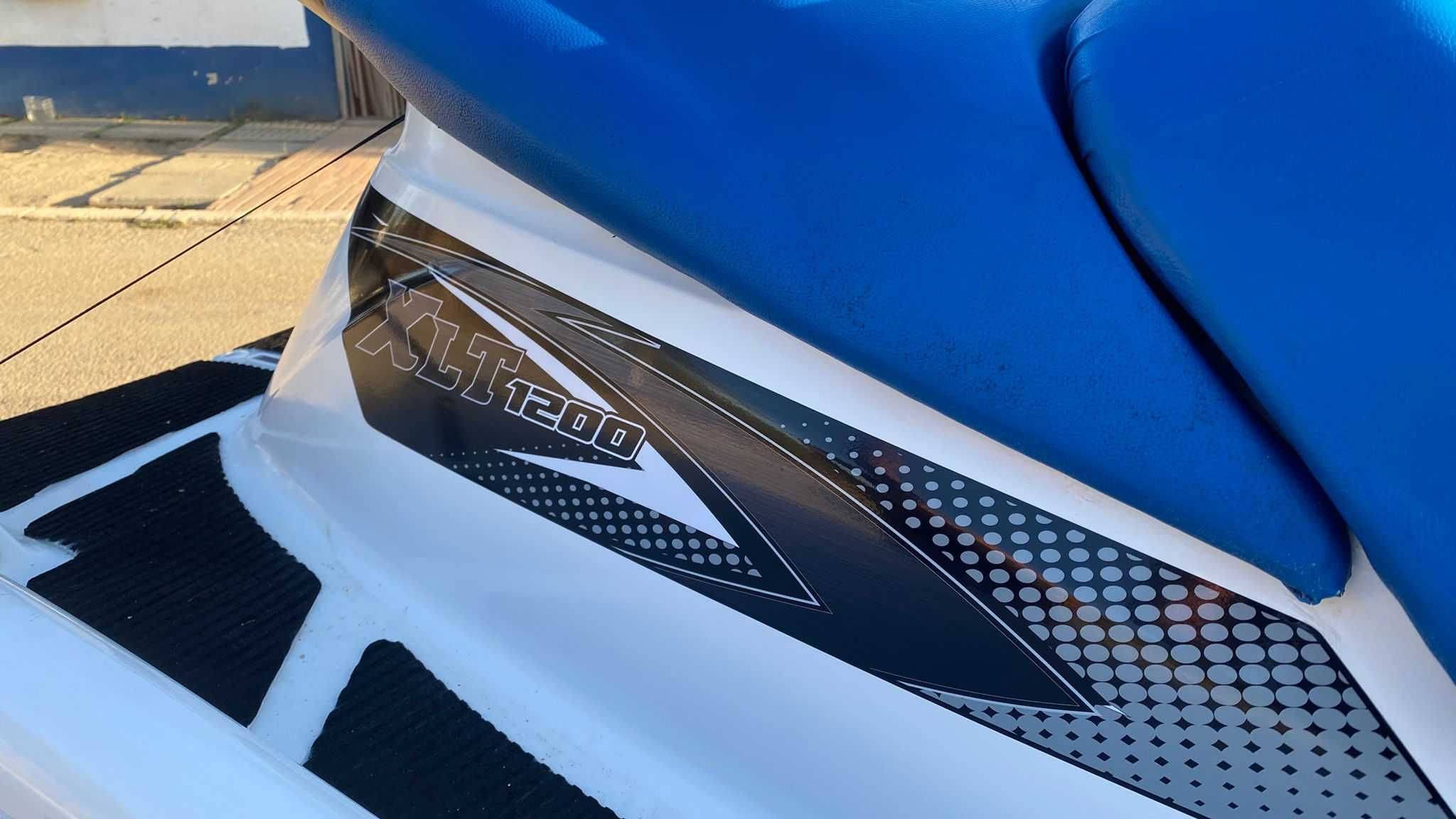 Yamaha waverunner XLT 1200