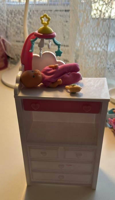 Лялька барбі з дітьми