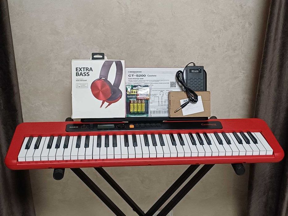 Синтезатор піаніно CASIO CT-S200RD!!! + ПОДАРУНКИ.