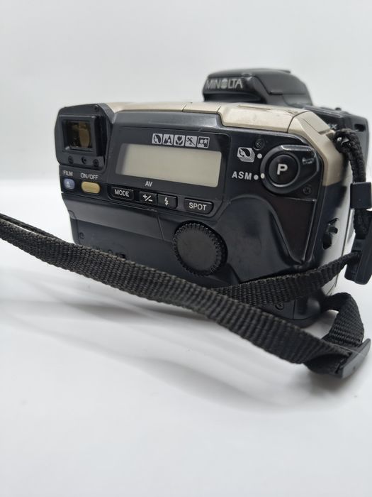 Aparat Minolta Vectis S-1 i Dynax 500si