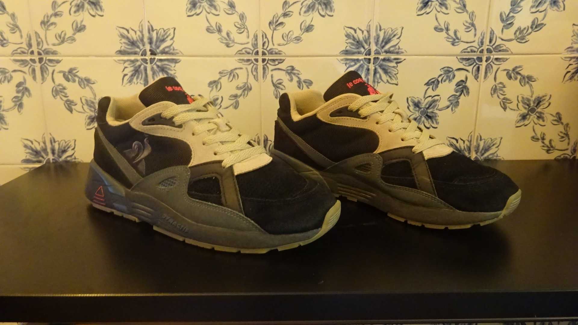 Conjunto de ténis Le Coq Sportif e Nike