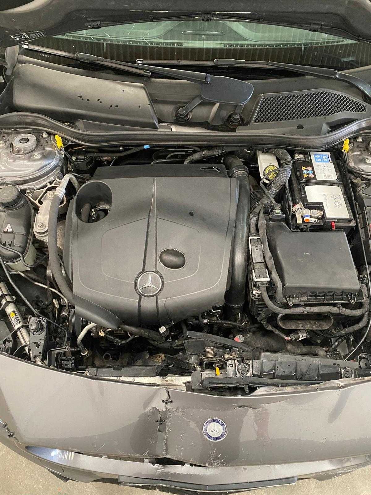 Mercedes CLA  220 AMG