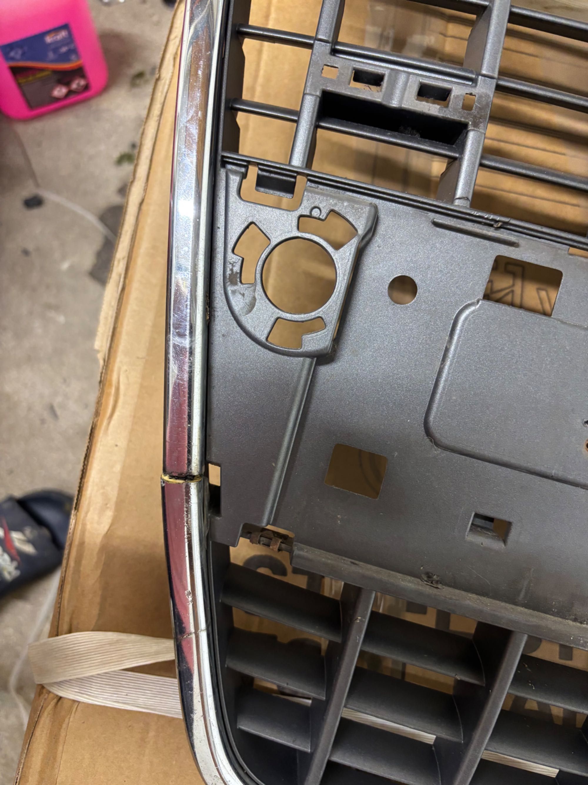 Sprzedam Grill Audi a4 b7