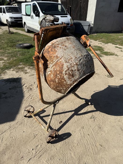 Betoniarka budowlana 230V