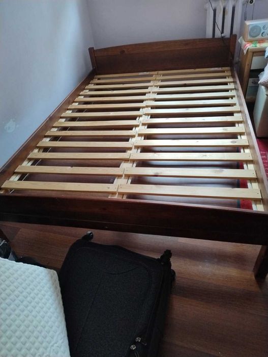 Łóżko drewniane - rama 140x200 (stan b.dobry)