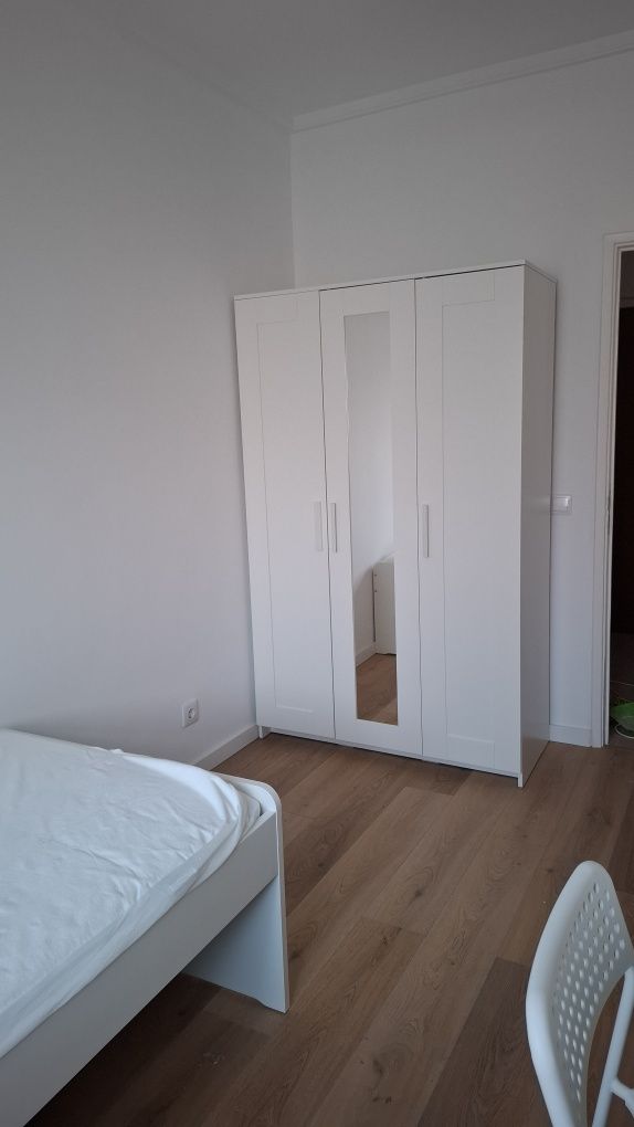 Quarto individual, na Alta de Lisboa junto ao Leroy Merlin