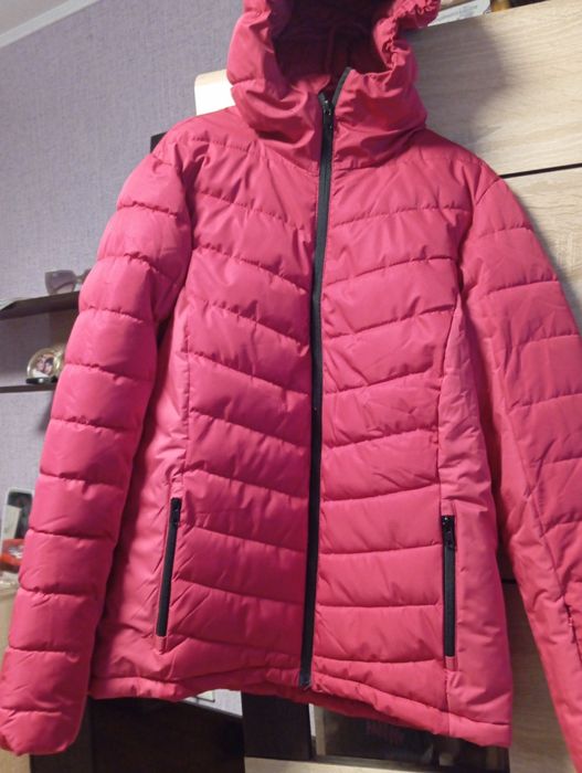 Зимова тепла куртка