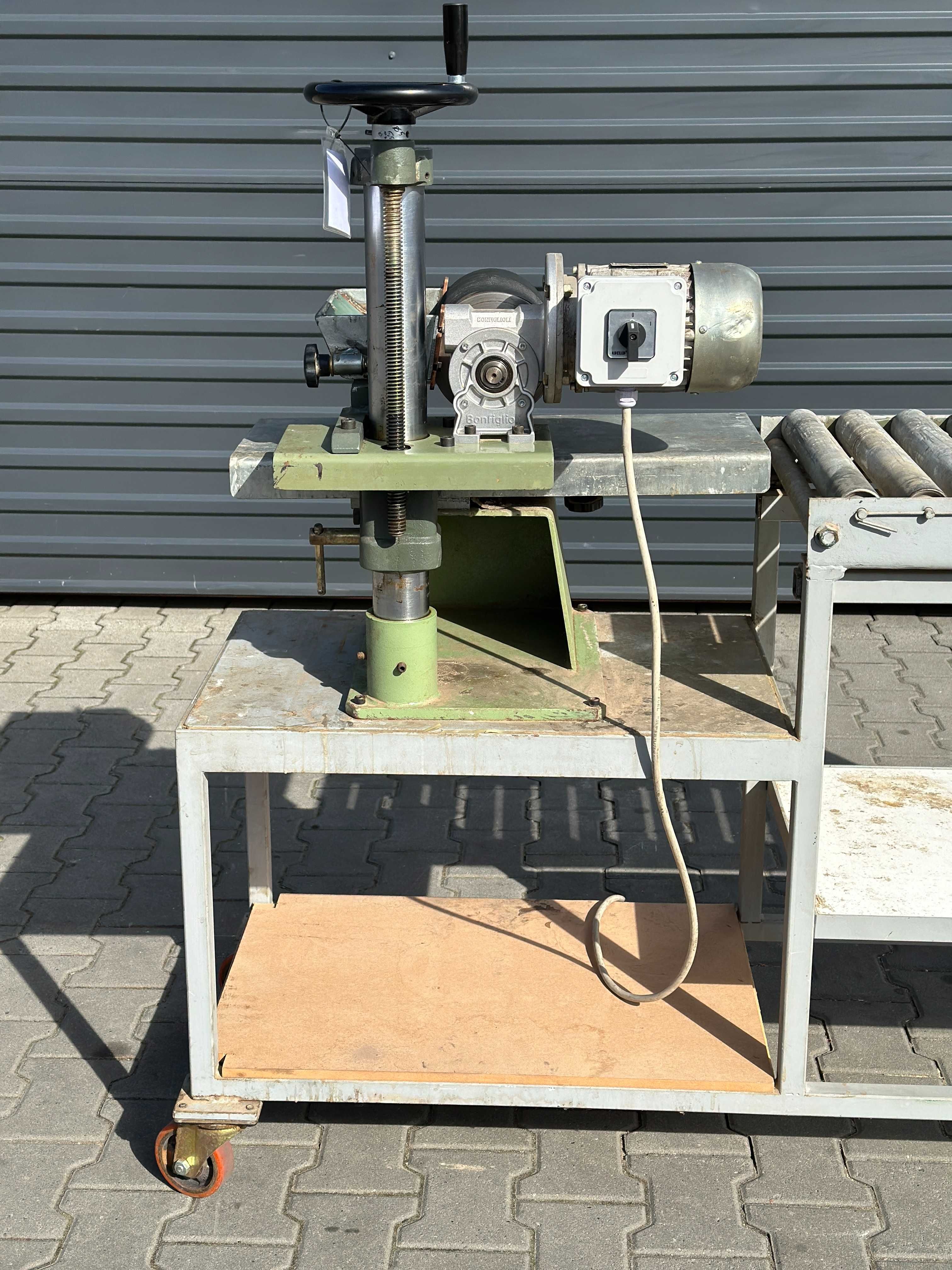 Nakładarka kleju 230 mm ze stołem rolkowym (1336)