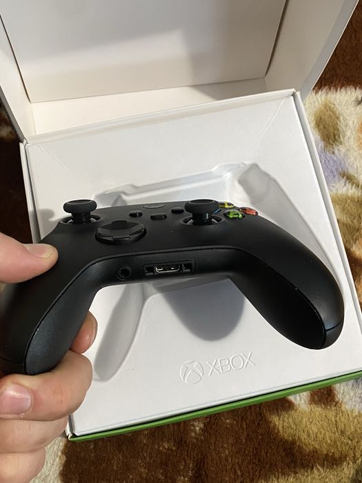 Продам Геймпад Microsoft Xbox Series X/S