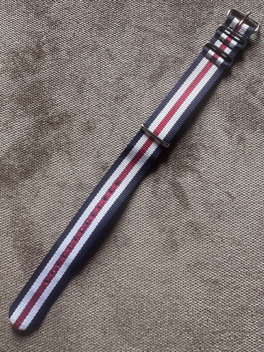 Nowy Pasek NATO 22mm kolorowy do Seiko, Omega, Casio itd