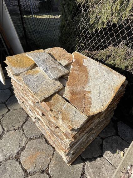 Łupek Naturalny Złoty Akwarium Okładzina Kaskady Elewacje