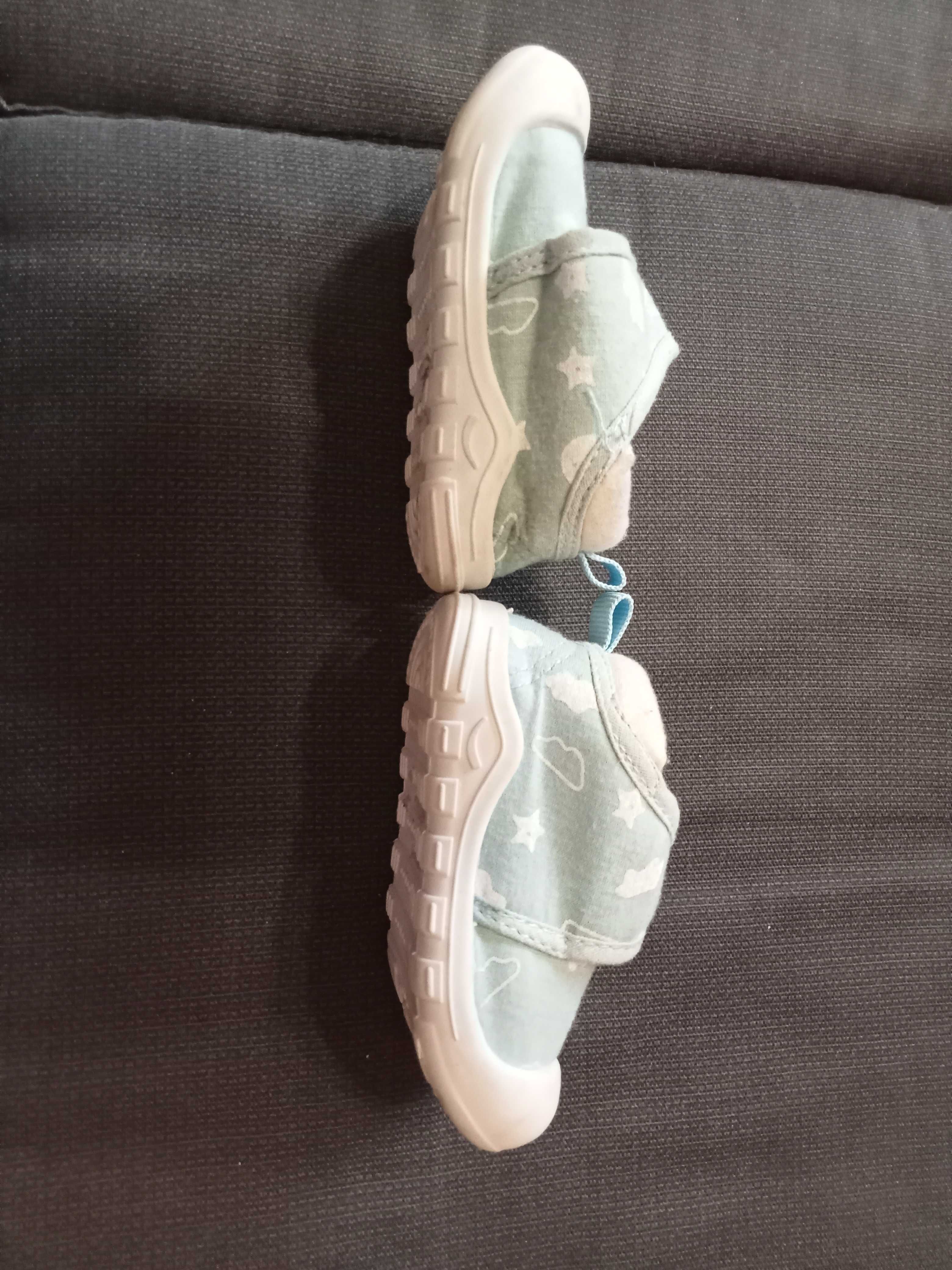 Buty dziecięce 19'