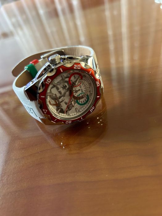 Relógio Chronotech usado uma vez