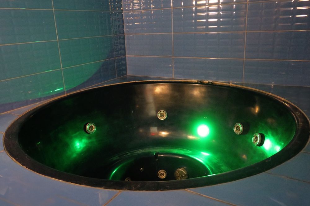 Wolny Sylwestra!2025 Wynajmę dom nad jeziorem z sauną i jacuzzi, Serwy