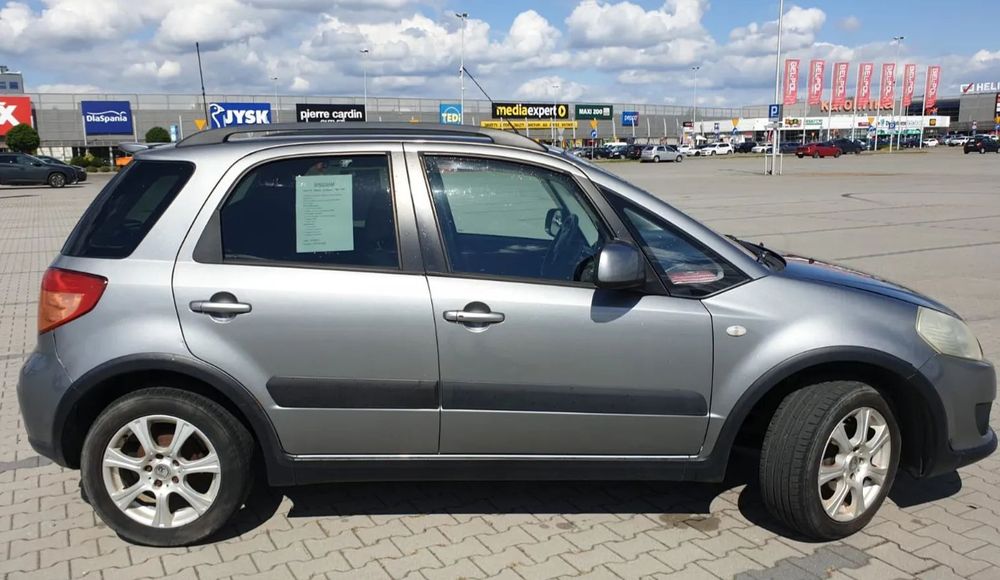 Suzuki SX4 Bezwypadkowe Suzuki SX4 z 2006r