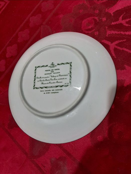 Prato de porcelana Vista Alegre 1999