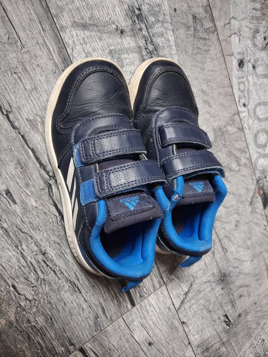 Buty adidas r 30 chłopięce