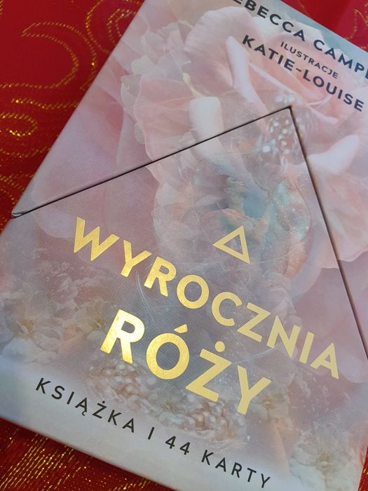 Karty Wyrocznia Róży - pozytywne przeslania dla kobiet. Bogini Magia.