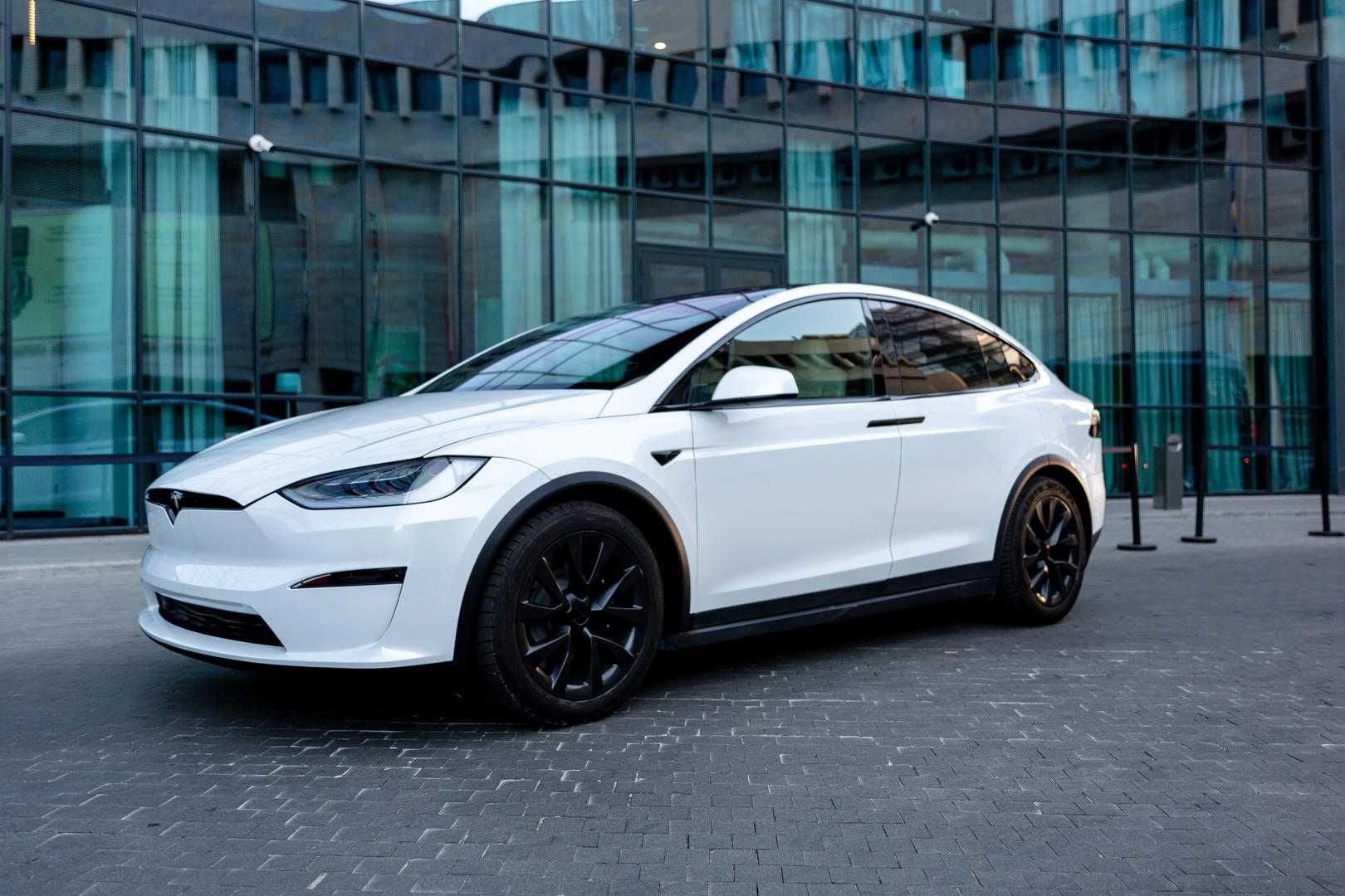 Tesla Model X 2023 Тесла Модель Х Long Range 100 kWh Dual Motor  AWD