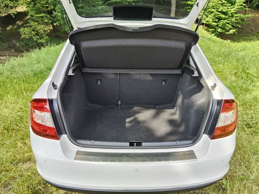 Skoda Rapid 1.0 TSI 110 KM (niski przebieg)