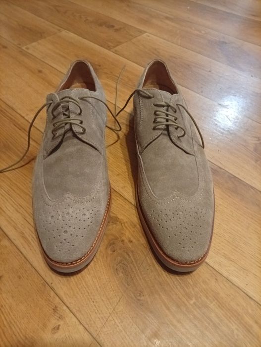 Sprzedam nowe buty Hugo Boss zamszowe rozmiar 44 amerykański 10