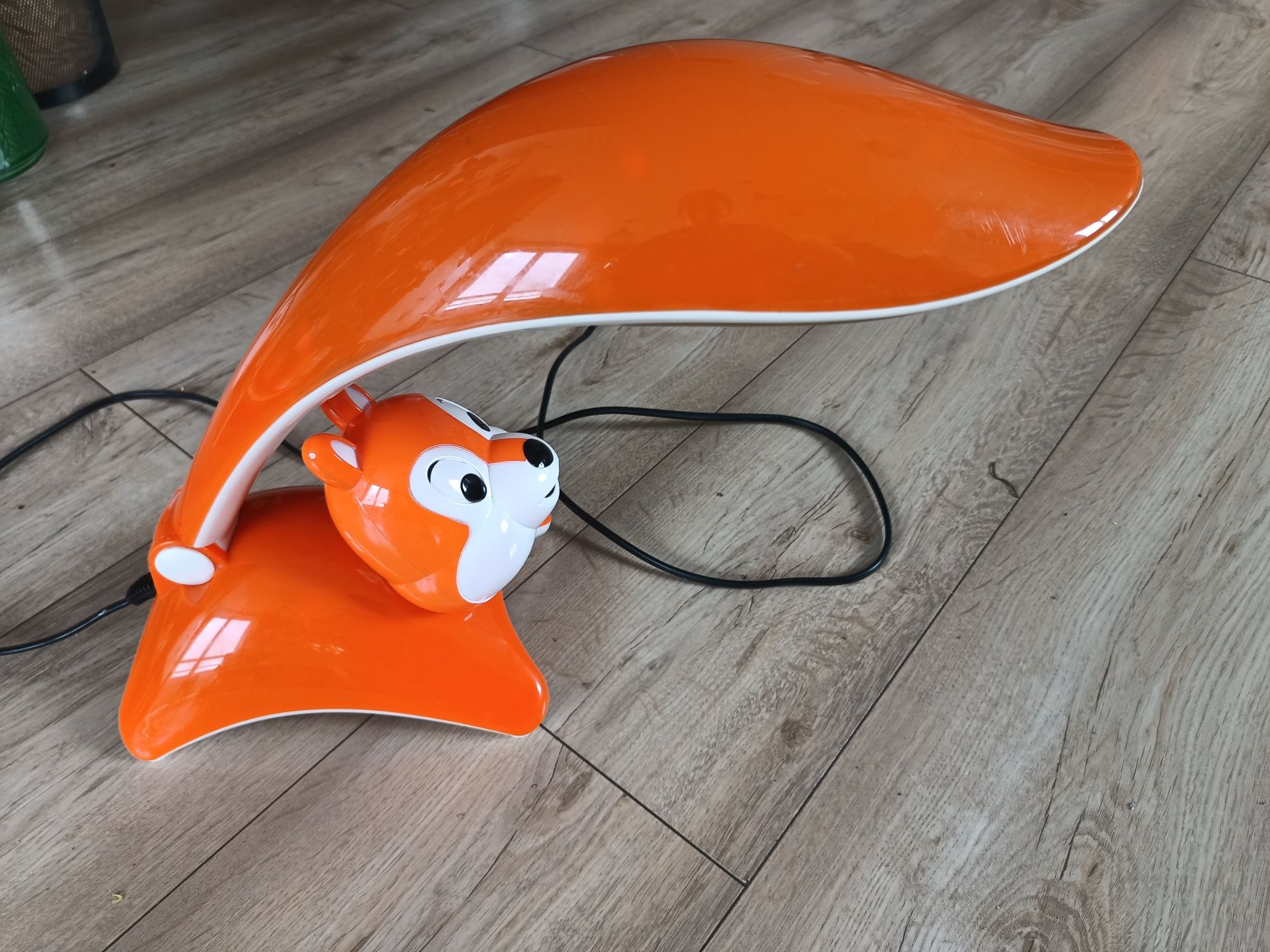 Lampka biurkowa lampka nocna wiewiórka