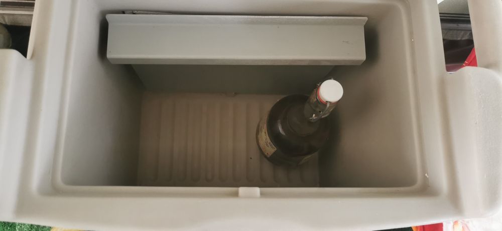 Lodówka electrolux absorpcyjna na 12v i230