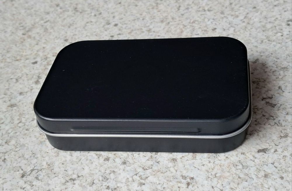 Krzesiwo Wikingów (9) wraz z zestawem akcesoriów do rozpalania