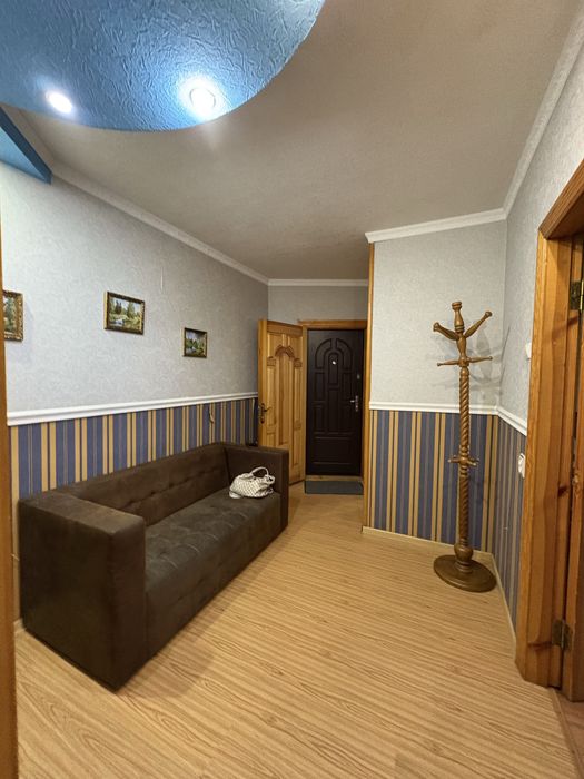 Оренда 3-х кімнатноі квартири в центрі міста