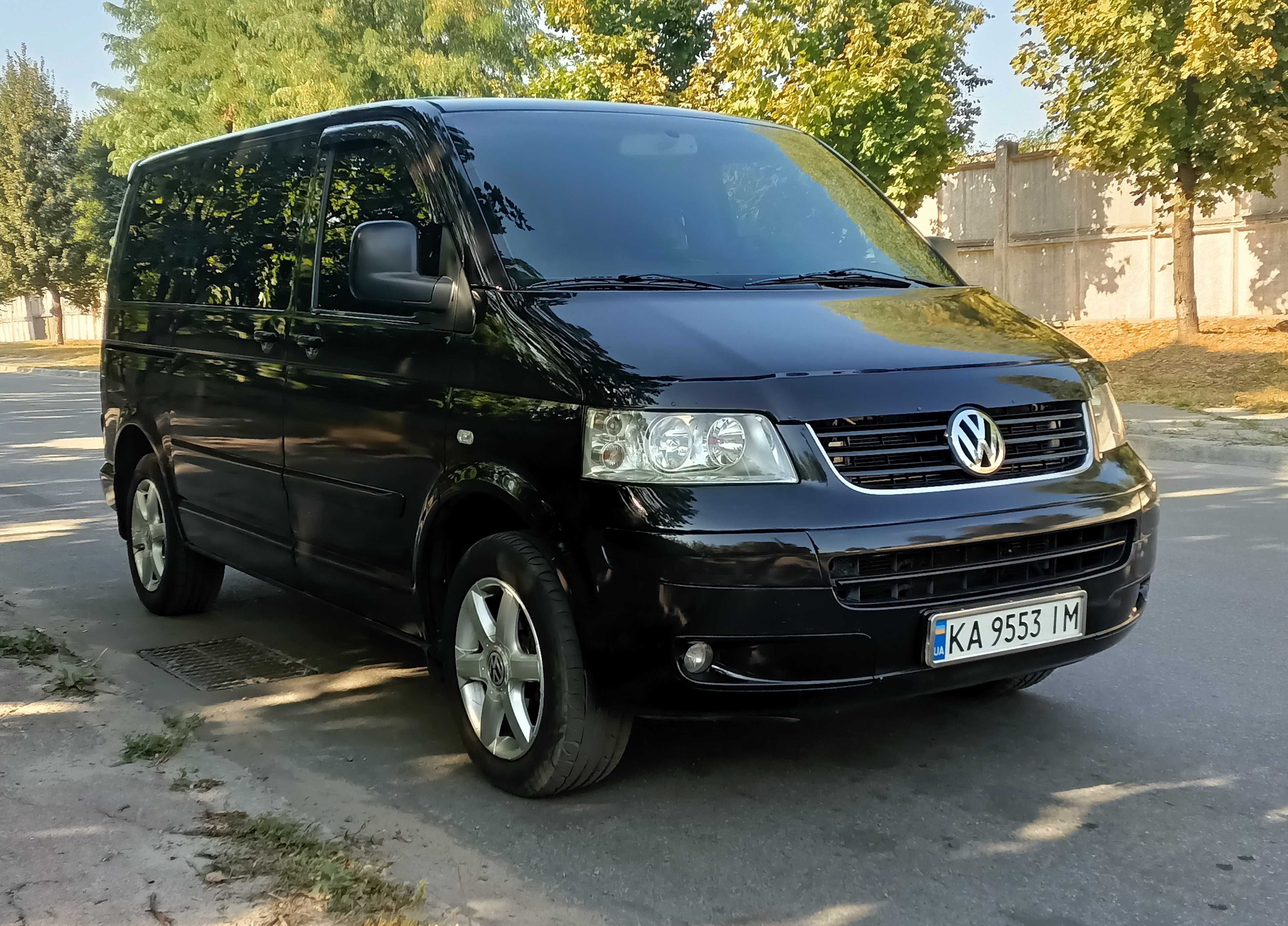 Бус пассажирский Volkswagen Transporter ( 7 мест )