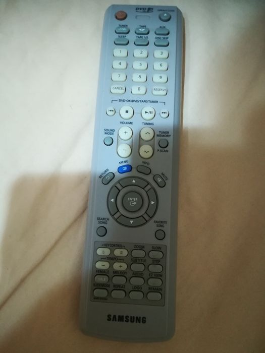 Муз центр караоке Samsung KJ 730
