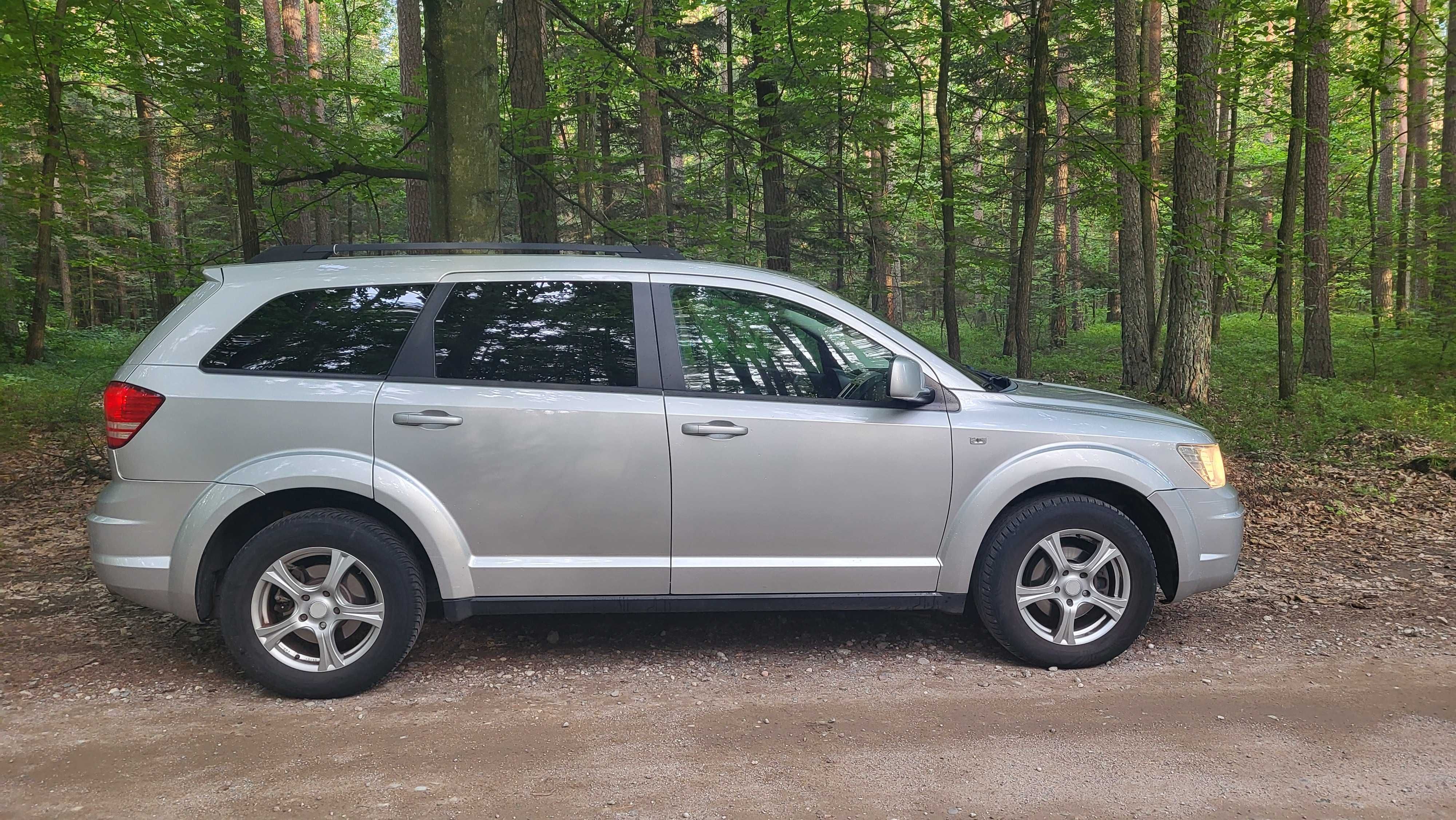 DODGE JOURNEY 2.0 CRD • 2010 • 5-osobowy • prywatny • rodzinny