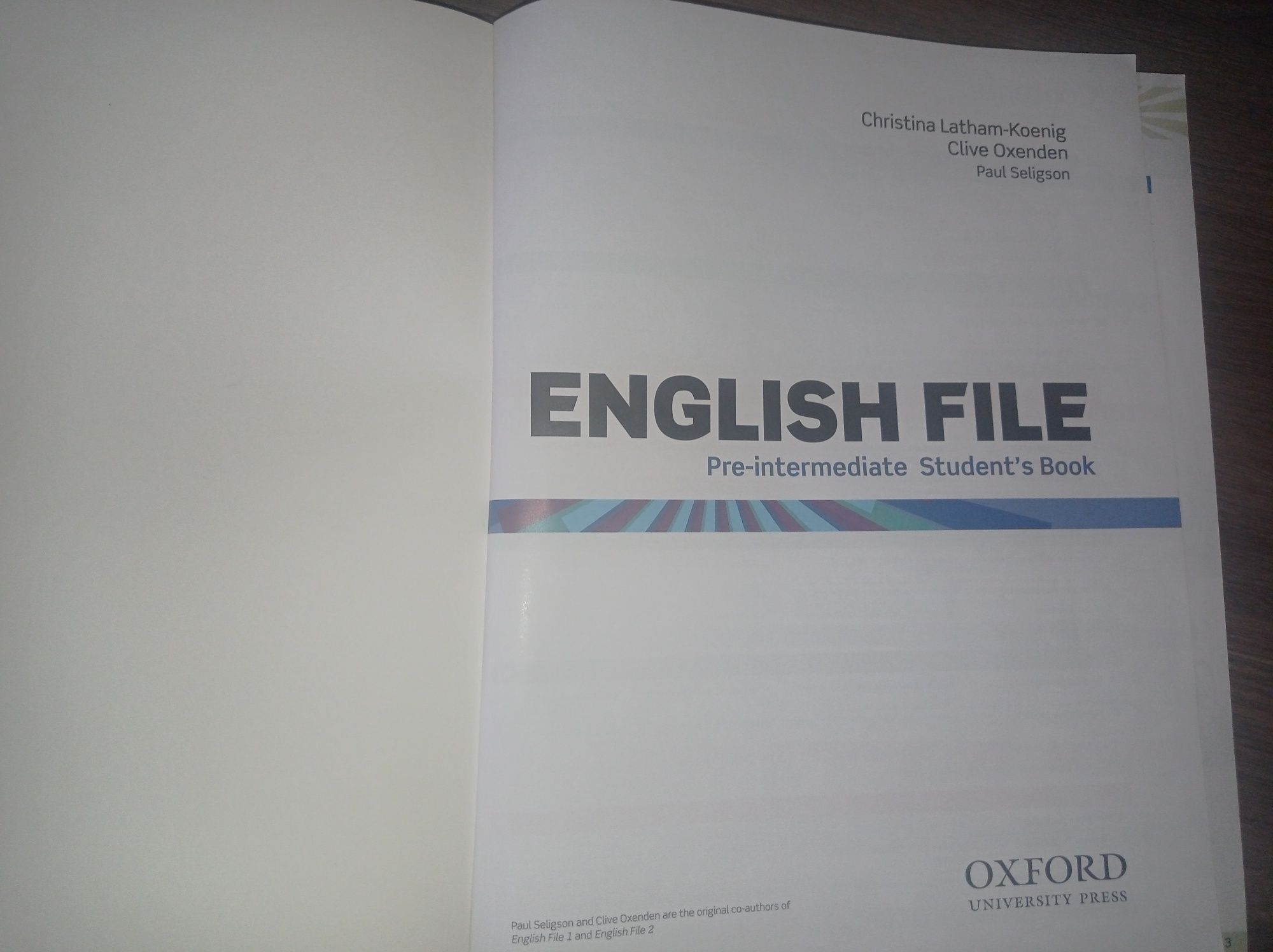 English file Pre-intermediatre students book