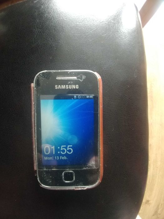 SAMSUNG Galaxy Young GT-S5360 oldschool czarny