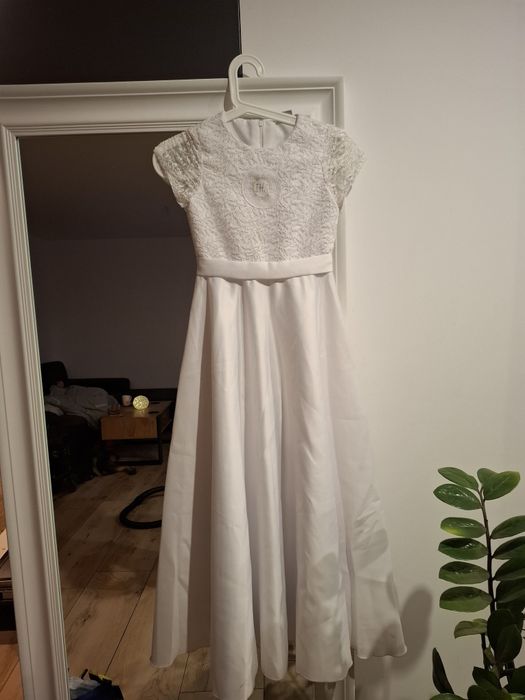 Sprzedam sukienkę komunijną