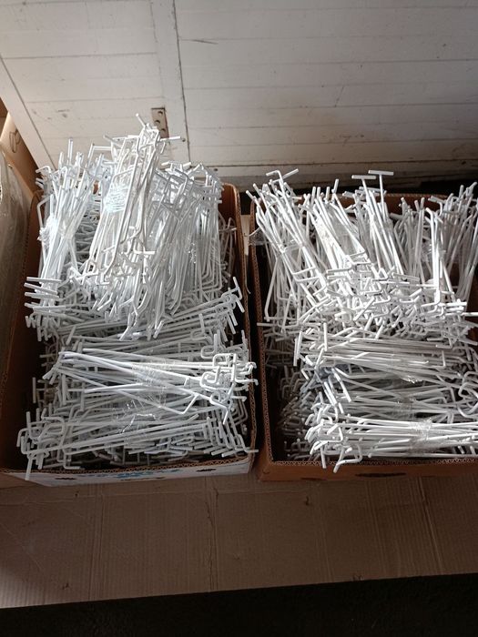 Крючок торговый для перфорации. Ценникодержатели. Крючок от 250мм