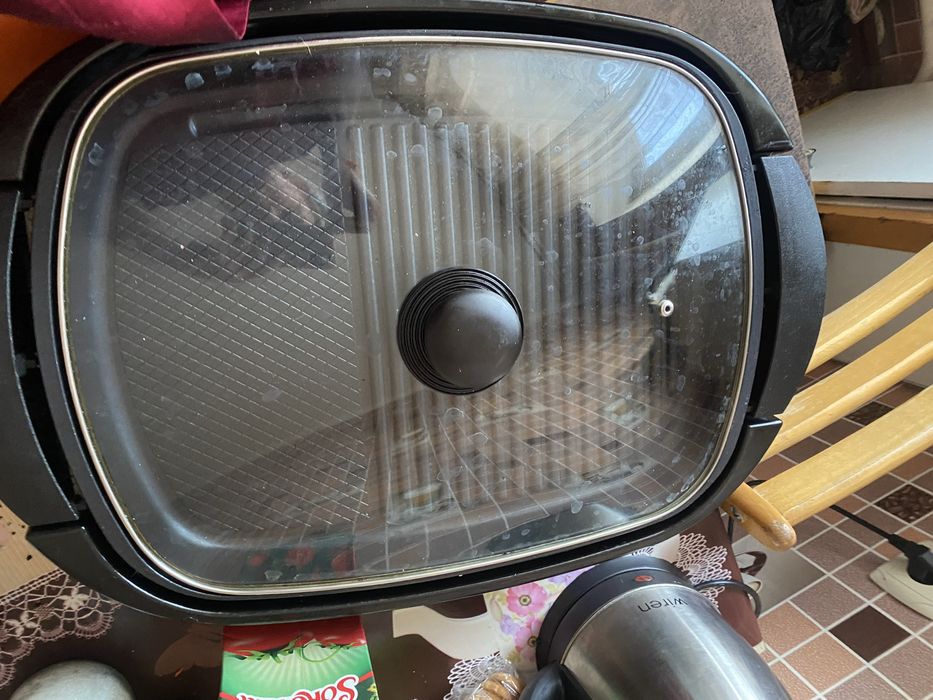 Гриль очень удобный