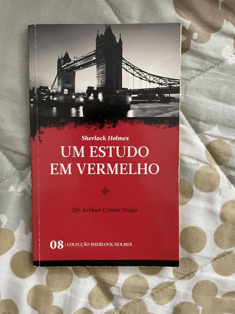 Livro Um Estudo Em Vermelho