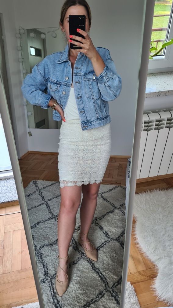 Elegancka ołówkowa spódnica biała ecru ażurowa koronkowa dopasowana