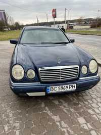 Mercedes-Bens E 230 W210