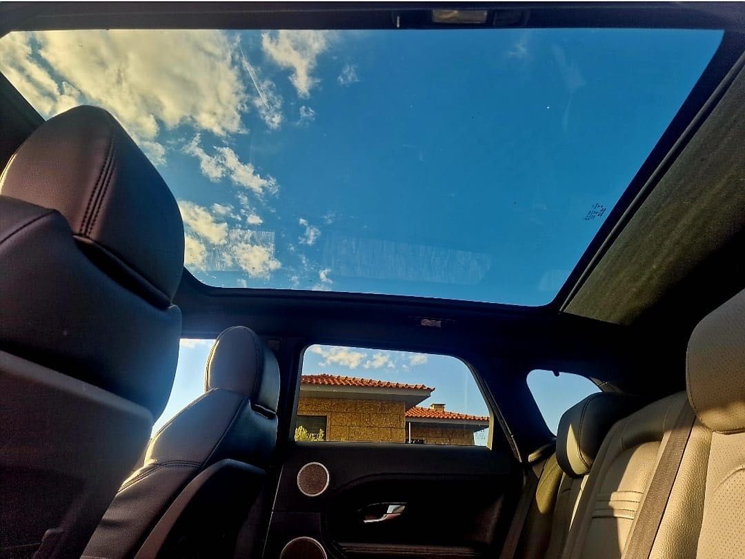 Range rover evoque 2200
