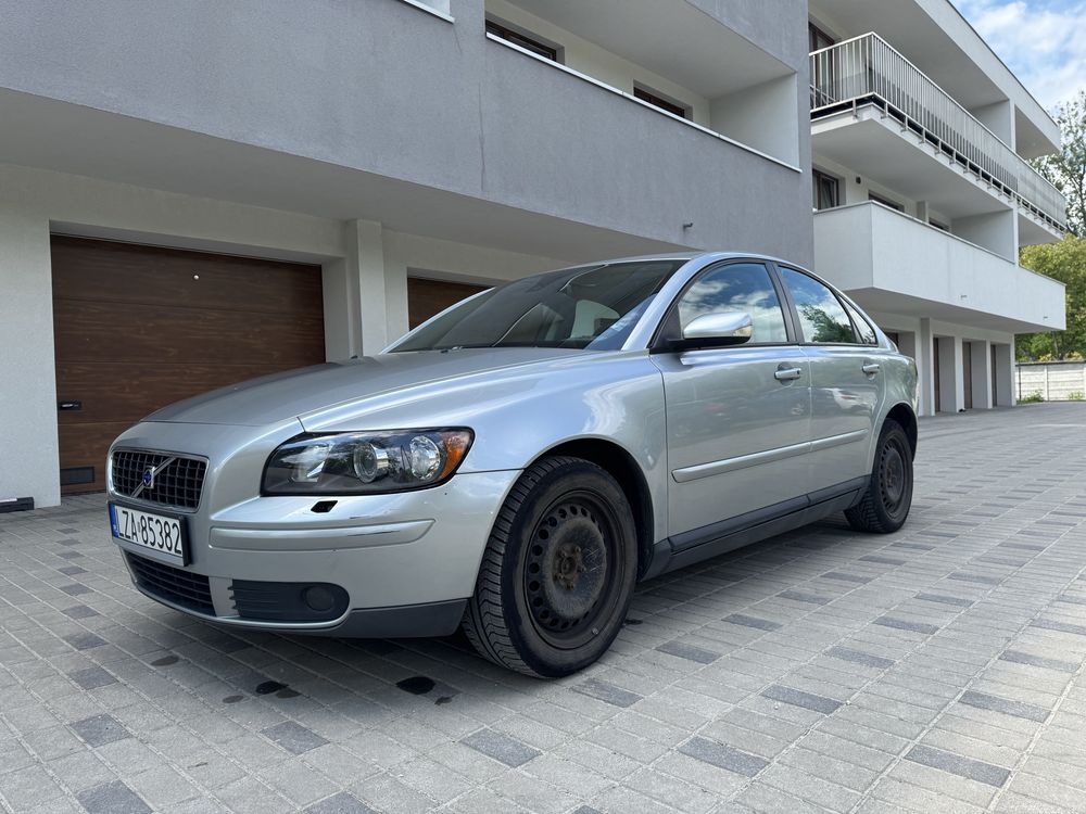 Volvo S40 2.4 i 170KM manual