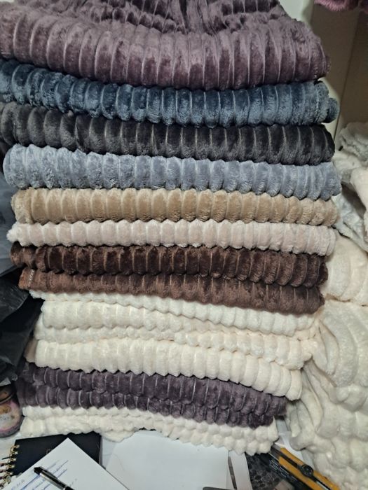 Пледи шарпей,1,5сп,та євро розмір