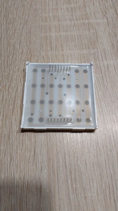 LED матрица TME KWM 50882ASB. Двухцветные и трехцветный светодиод.