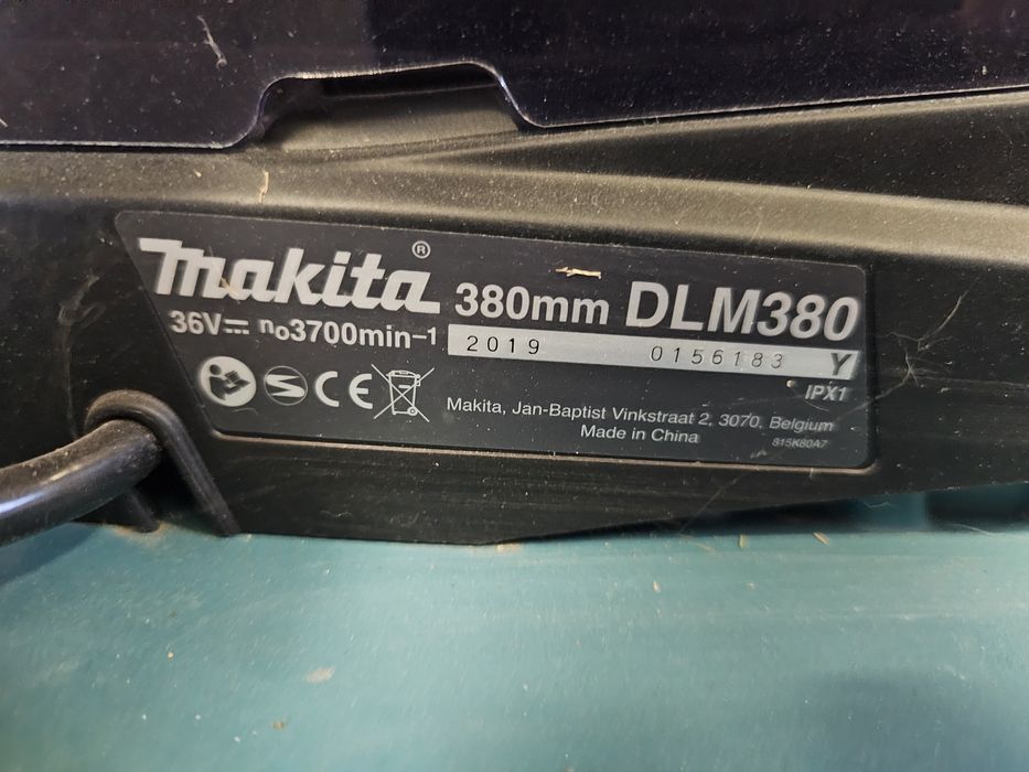 Kosiarka Makita sprzedam .