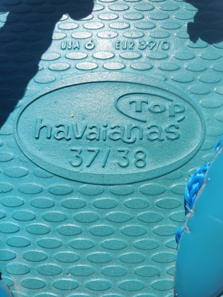 Havaianas n37 - Cordão e Berloques