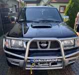 Nissan Navara джип