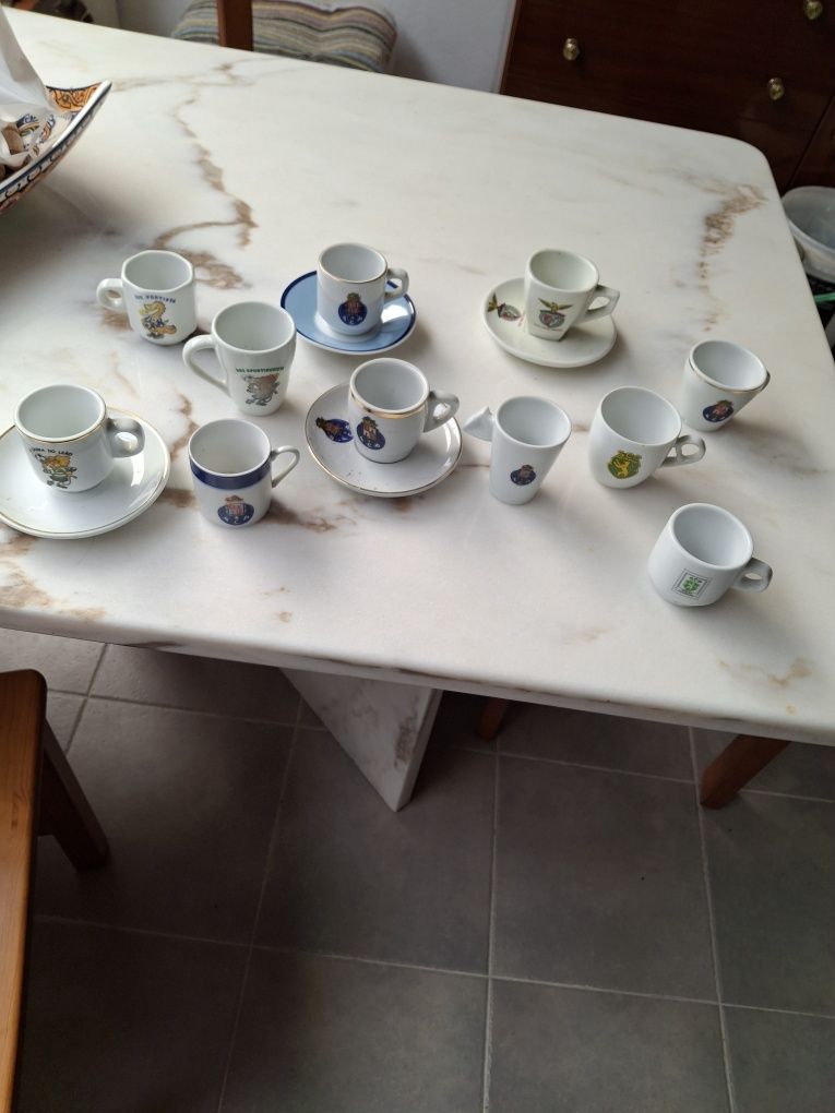 Chávenas de café de clubes de futebol